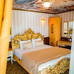 Portofino Boutique Hotel