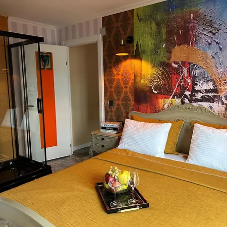 Portofino Boutique Урла