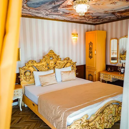 Portofino Boutique Hotel