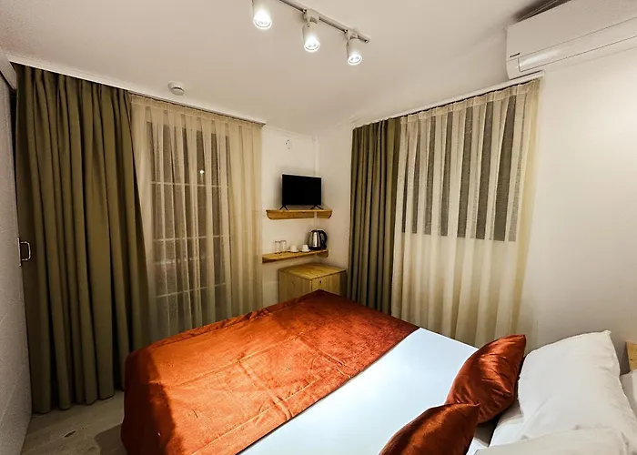 Portofino Boutique 호텔 울라