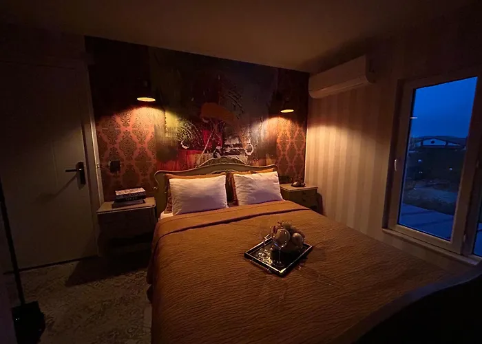 Portofino Boutique 울라